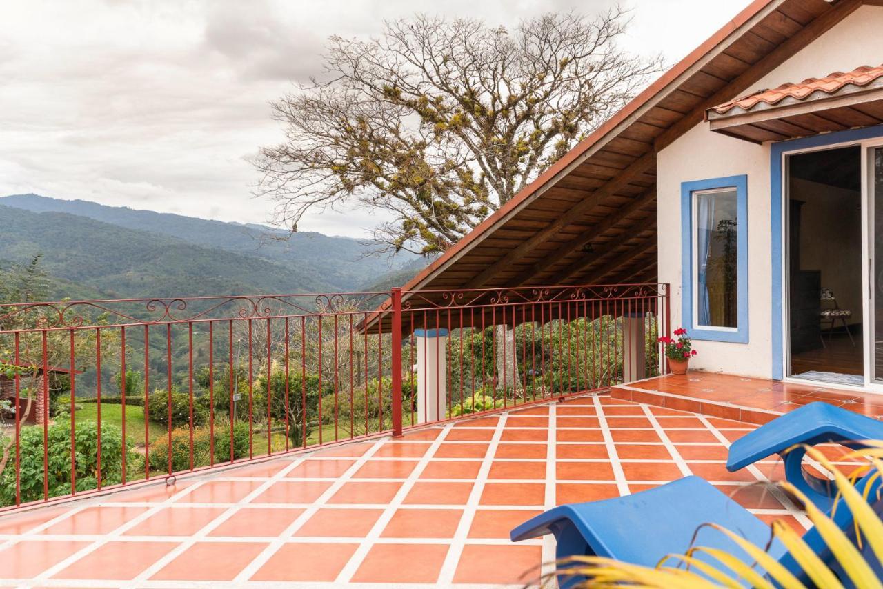 Casa Bartzis, Close To Orosi And Tapanti National Park Buitenkant foto