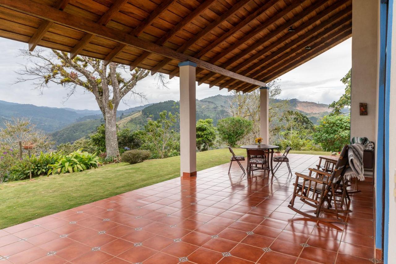 Casa Bartzis, Close To Orosi And Tapanti National Park Buitenkant foto