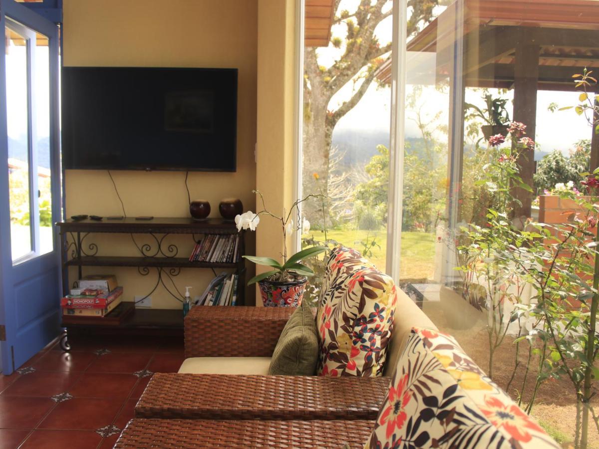 Casa Bartzis, Close To Orosi And Tapanti National Park Buitenkant foto